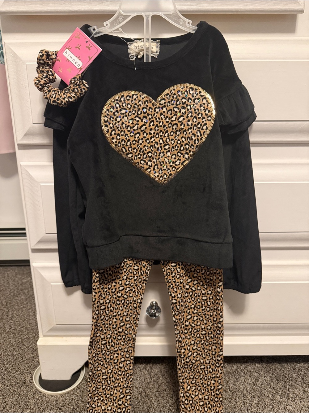 btween Black Top with Leopard Heart & Leopard Leggings Pajama Set